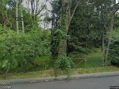 Chester, WEST CHESTER, PA 19382