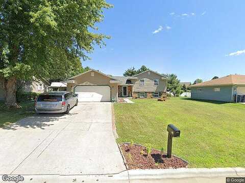 Lyndhurst, JANESVILLE, WI 53546