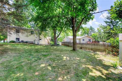 High Ridge, RIVER FALLS, WI 54022