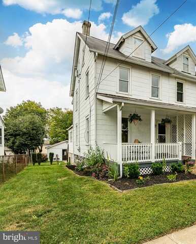 Center, KENNETT SQUARE, PA 19348