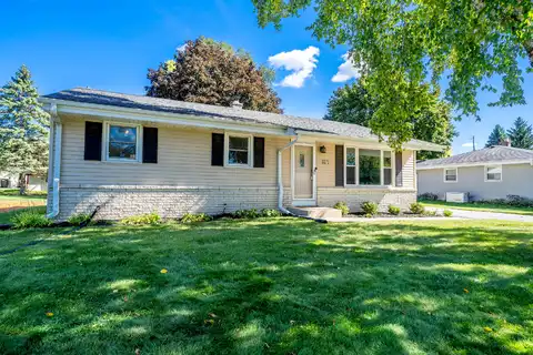 Locust, SUSSEX, WI 53089