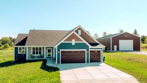 Country Aire, GERMANTOWN, WI 53022