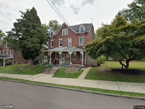 Broad, SPRING CITY, PA 19475