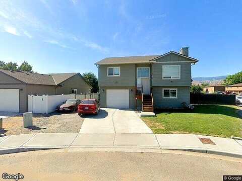 Porters, EAST WENATCHEE, WA 98802