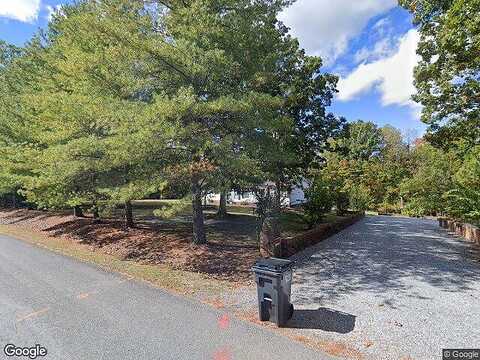 Sunburst Hills, EVINGTON, VA 24550