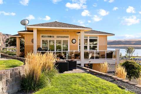 Red Hawk, QUINCY, WA 98848