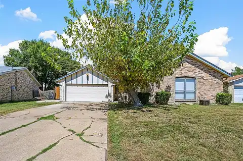 Lynne, GRAND PRAIRIE, TX 75052