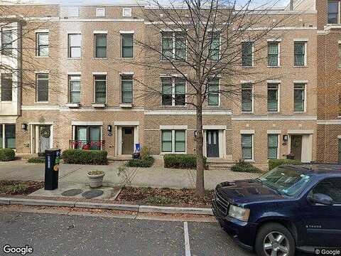 16Th, ARLINGTON, VA 22209