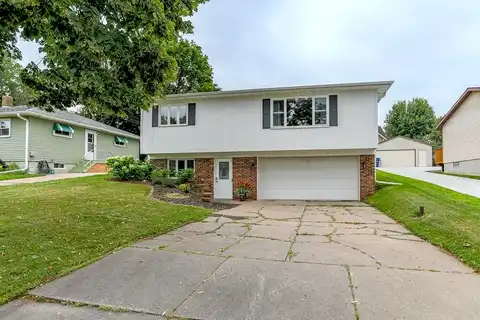 Brown, WAUSAU, WI 54403