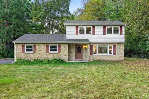 Highland, GERMANTOWN, WI 53022