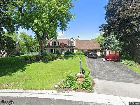 Tanglewood, OCONOMOWOC, WI 53066