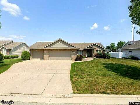 Beth, GREEN BAY, WI 54311