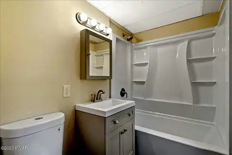 Sawkill, MILFORD, PA 18337