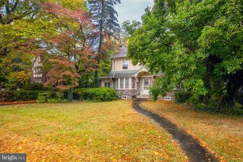 Green, SECANE, PA 19018