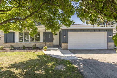 51St, MILWAUKEE, WI 53220