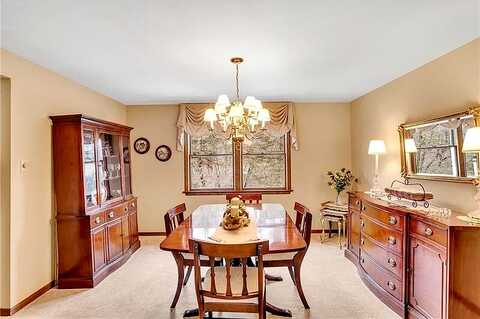 Edinburg, MURRYSVILLE, PA 15668