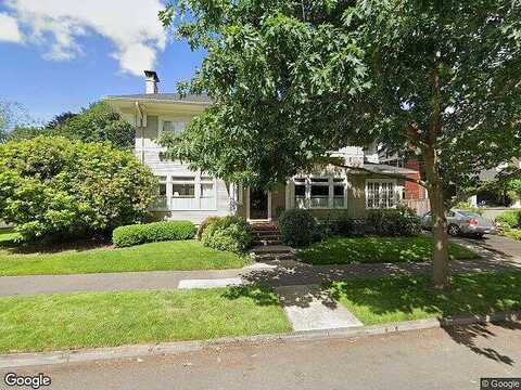 18Th, PORTLAND, OR 97212