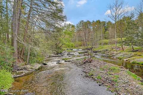 Pasold Farm, CRESCO, PA 18326