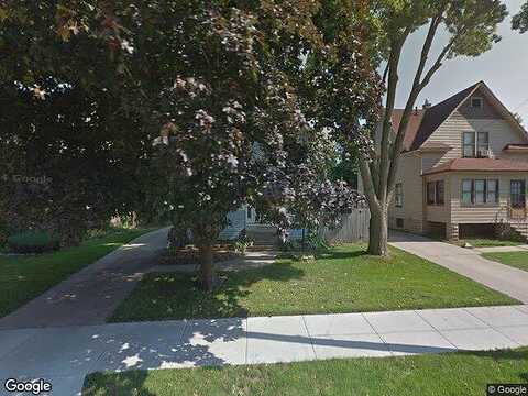 Monroe, OSHKOSH, WI 54901