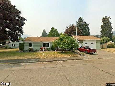 Beech, OAKRIDGE, OR 97463