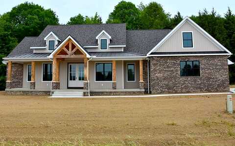 Meadow Dr, Saegertown, PA 16433