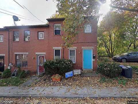 Brown, PITTSBURGH, PA 15224