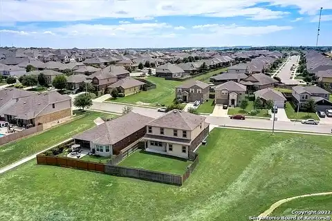 Highland, NEW BRAUNFELS, TX 78130