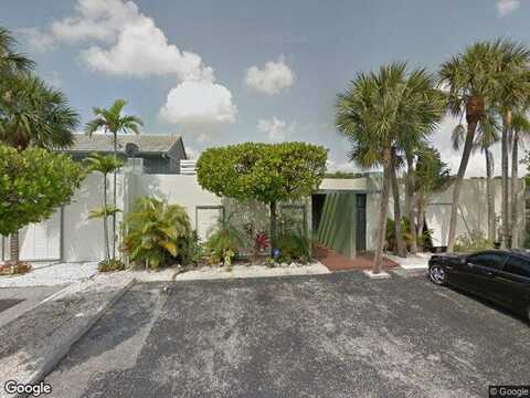 Windmill Gate, MIAMI LAKES, FL 33014