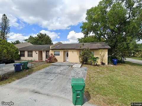 204Th, MIAMI GARDENS, FL 33056