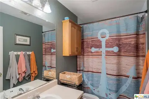 Tag, NEW BRAUNFELS, TX 78130