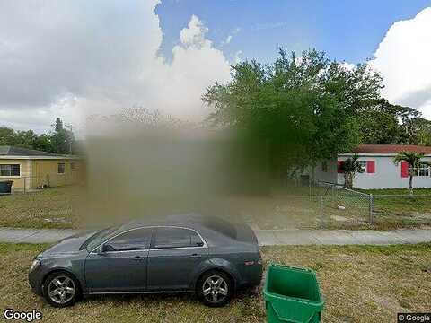 Seaman, OPA LOCKA, FL 33054