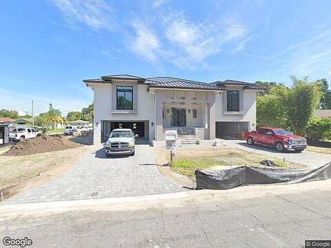 38Th, SAINT PETERSBURG, FL 33704