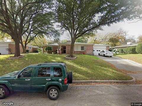 Versailles, FORT WORTH, TX 76116