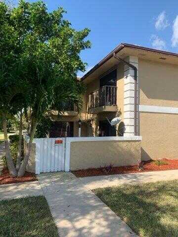 Lawnwood, FORT PIERCE, FL 34950