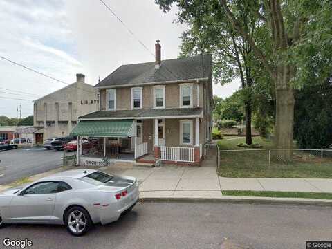 Hall, SPRING CITY, PA 19475