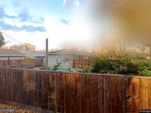Roble, MODESTO, CA 95354