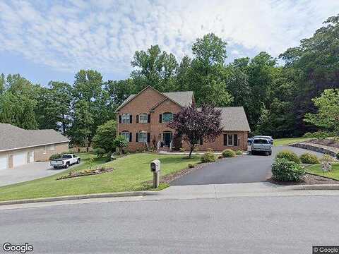 Highland, ROANOKE, VA 24019