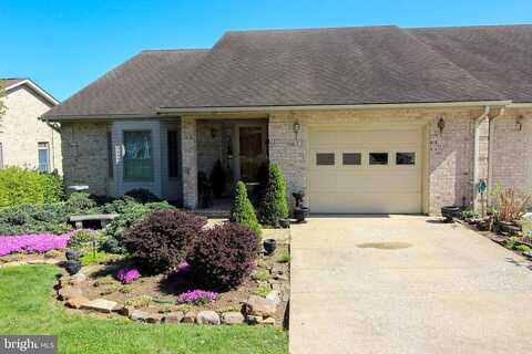 Susan, WOODSTOCK, VA 22664