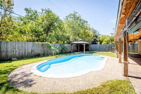 College, TEXAS CITY, TX 77591