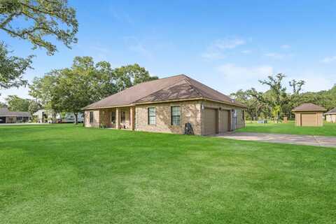County Road 684, SWEENY, TX 77480