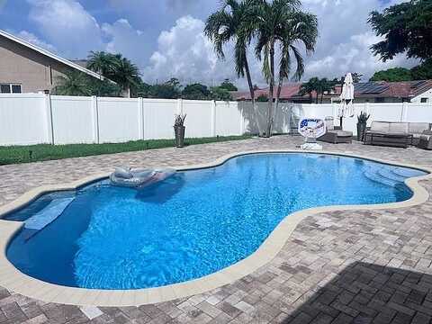 80Th, TAMARAC, FL 33321
