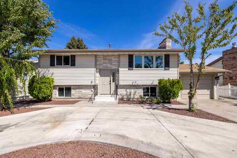 Standard, SPOKANE, WA 99208