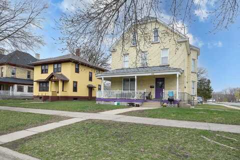 8Th, SAINT CLOUD, MN 56301