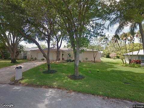 Pinecrest, LARGO, FL 33770