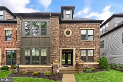 Dewey, ASHBURN, VA 20148