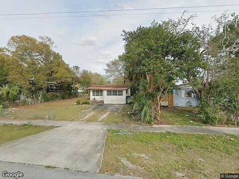Maxine, FORT MYERS, FL 33901