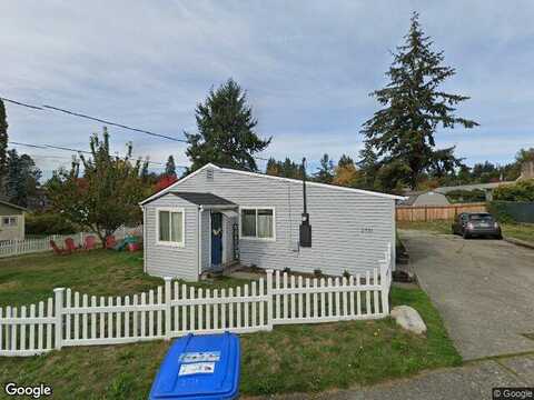 Maple, BREMERTON, WA 98310