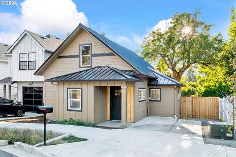Debok, WEST LINN, OR 97068