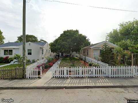 E, Lake Worth, FL 33460