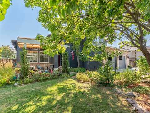 5Th, WENATCHEE, WA 98801